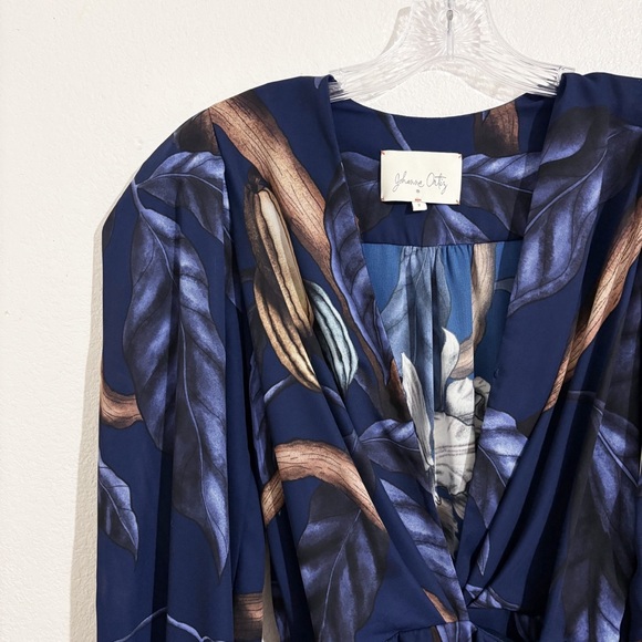 Johanna Ortiz‎ Reino Vegetal Printed Wrap Midi Dress in Blue Floral - Picture 5 of 9